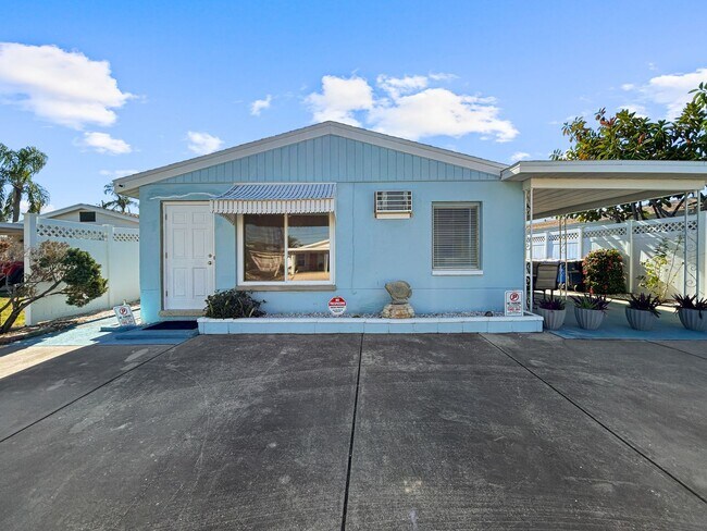 Building Photo - 11400 2nd St E