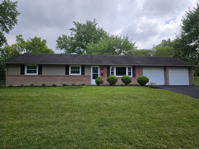 Primary Photo - 38 Edenhurst Dr