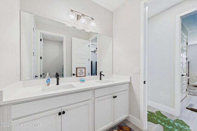 Building Photo - 3323 Toliman Pl