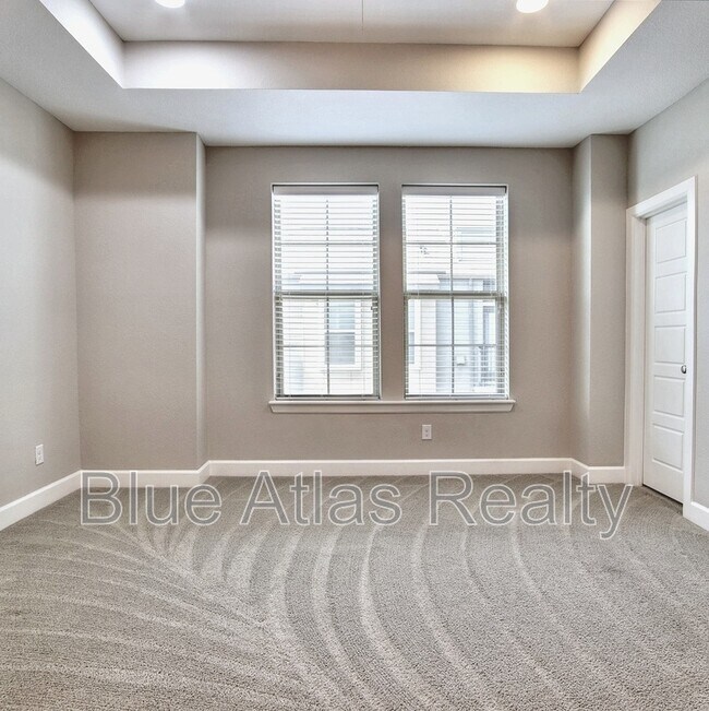 Building Photo - 5948 Morning Star Pl