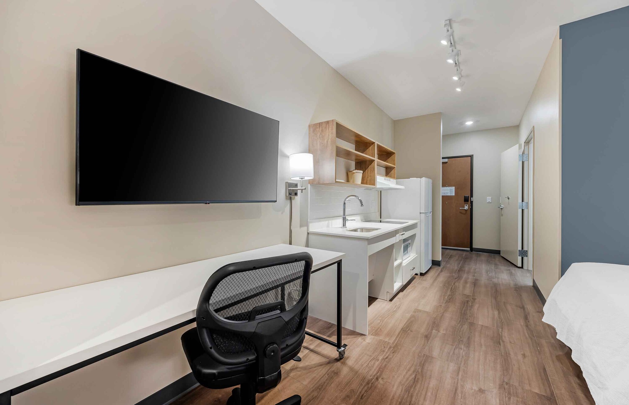 Building Photo - Furnished Studio-Smyrna - Murfreesboro