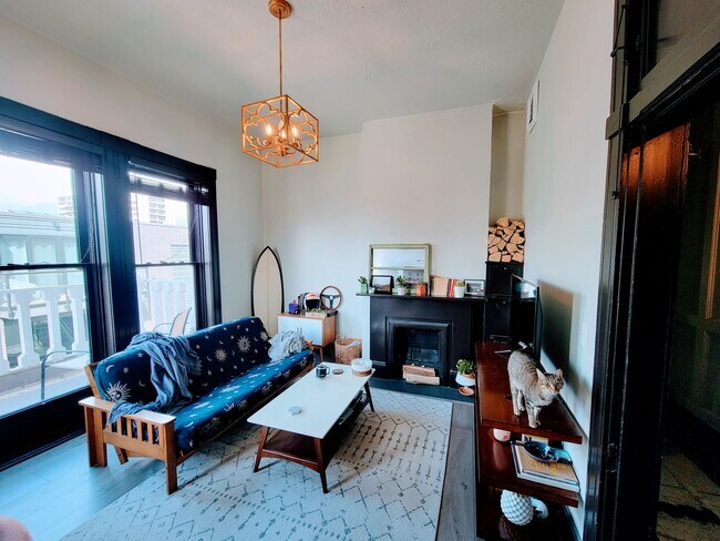 Building Photo - 623 E 100 S