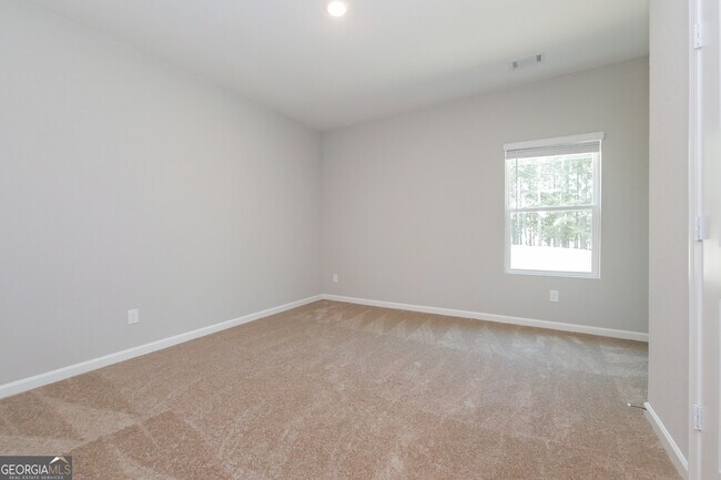 Building Photo - 110 Ashley Trace