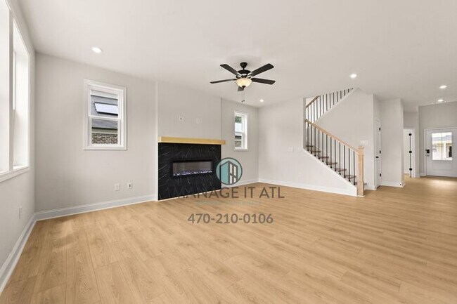Building Photo - 3102 Ace Blvd