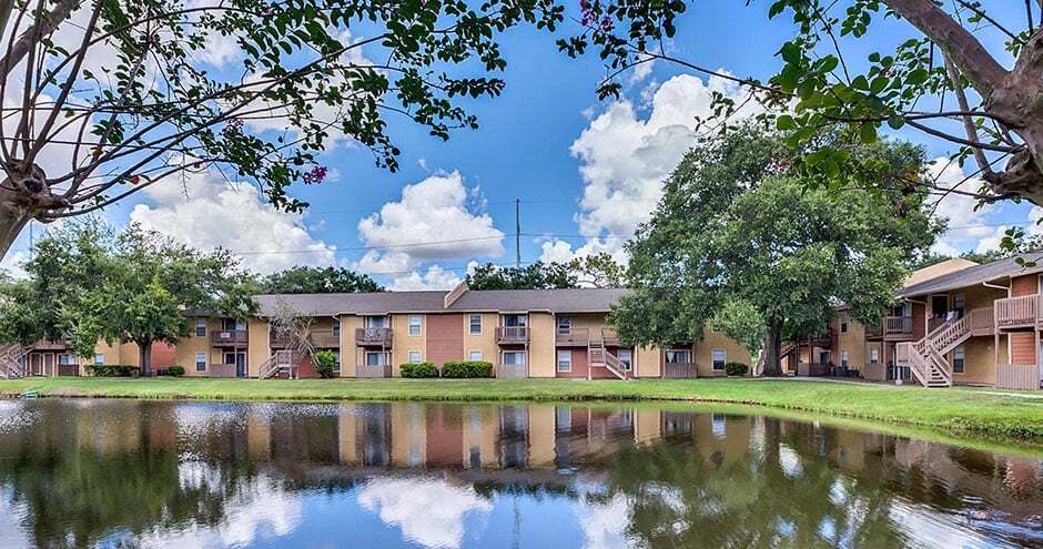 Building Photo - Courtney Cove Apartment Homes