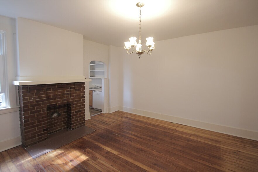 Building Photo - 124 S Trenton Ave