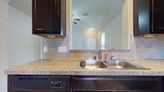 Building Photo - 14010 Cypress Meadows Dr