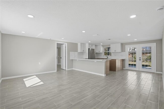 Building Photo - 5543 Quist Dr