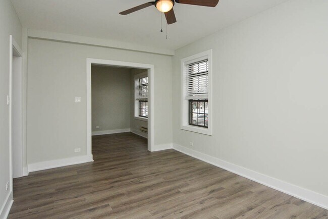 Building Photo - 728 St Johns Ave