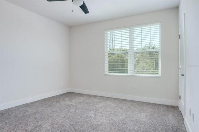 Building Photo - 408 Finn Wy