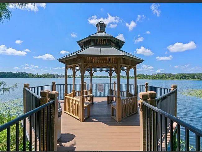 Building Photo - 1100 Lake Shadow Cir