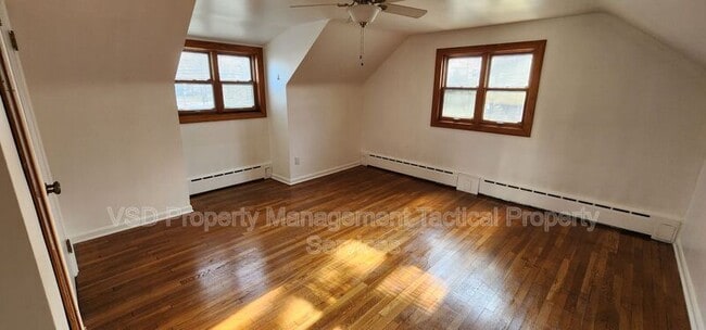 Building Photo - 21329 Lakeshore Blvd