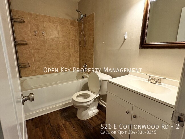 Building Photo - 821 E Cottonwood Rd