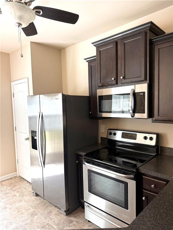 Building Photo - 629 Oakside Pl