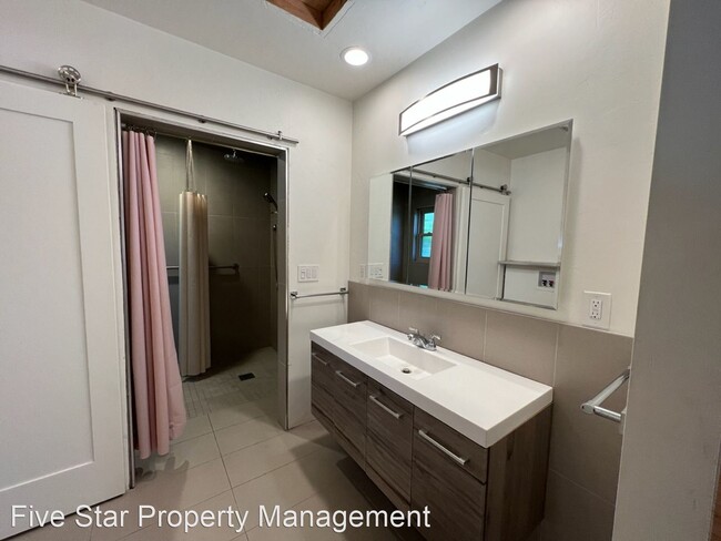 Building Photo - 1 br, 1 bath House - 1514 Scenic Dr