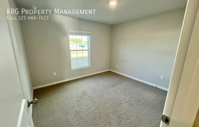 Building Photo - 5029 S Rosebud Cir