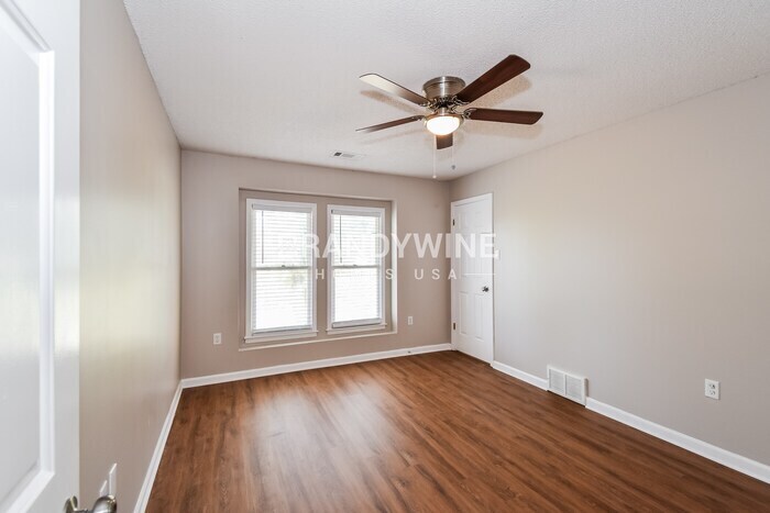 Building Photo - 478 Sanga Cir E