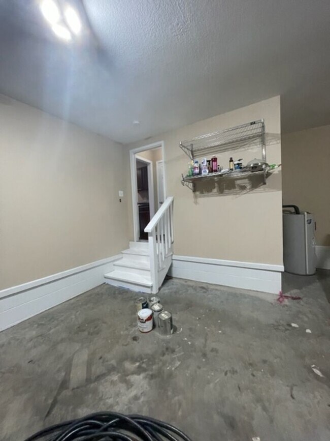 Building Photo - 4903 Falling Star Ln