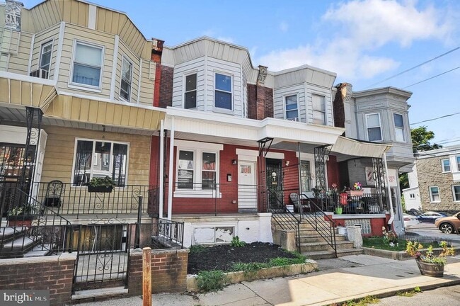 Building Photo - 5860 Osage Ave