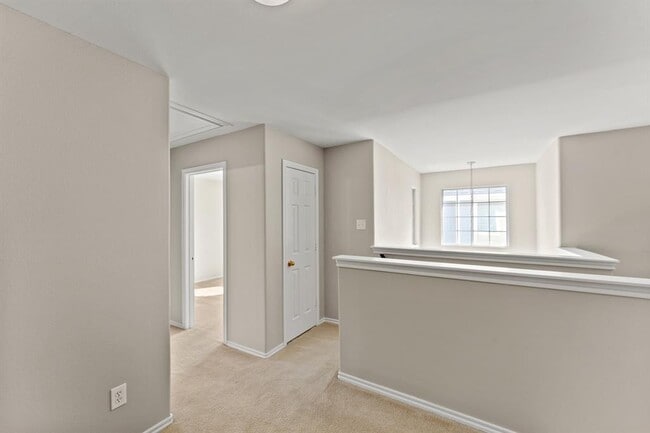 Building Photo - 6318 Veranda Green Trail