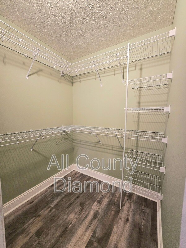 Building Photo - 603 Diamonte Cir