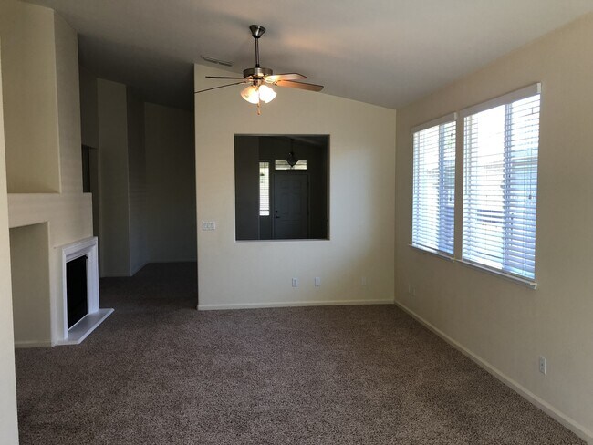 Building Photo - Highly Desired 4 Bedroom Empire Ranch Home!