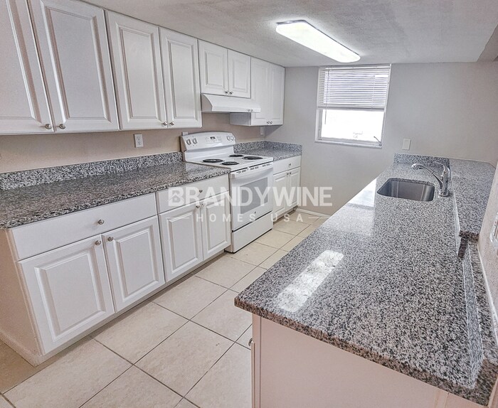 Building Photo - 3626 Blackhawk Dr