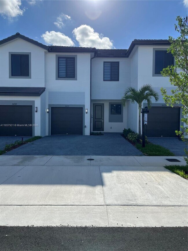 Building Photo - 34515 SW 191st Ct