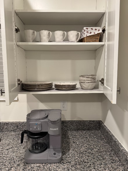 Building Photo - 533 Gantt St