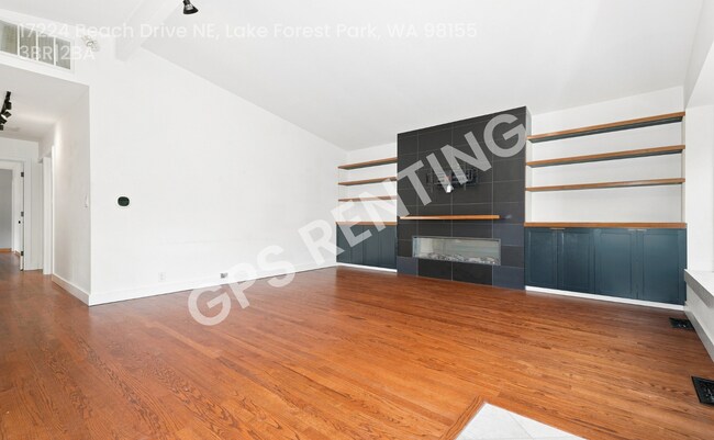 Building Photo - 17224 Beach Dr NE