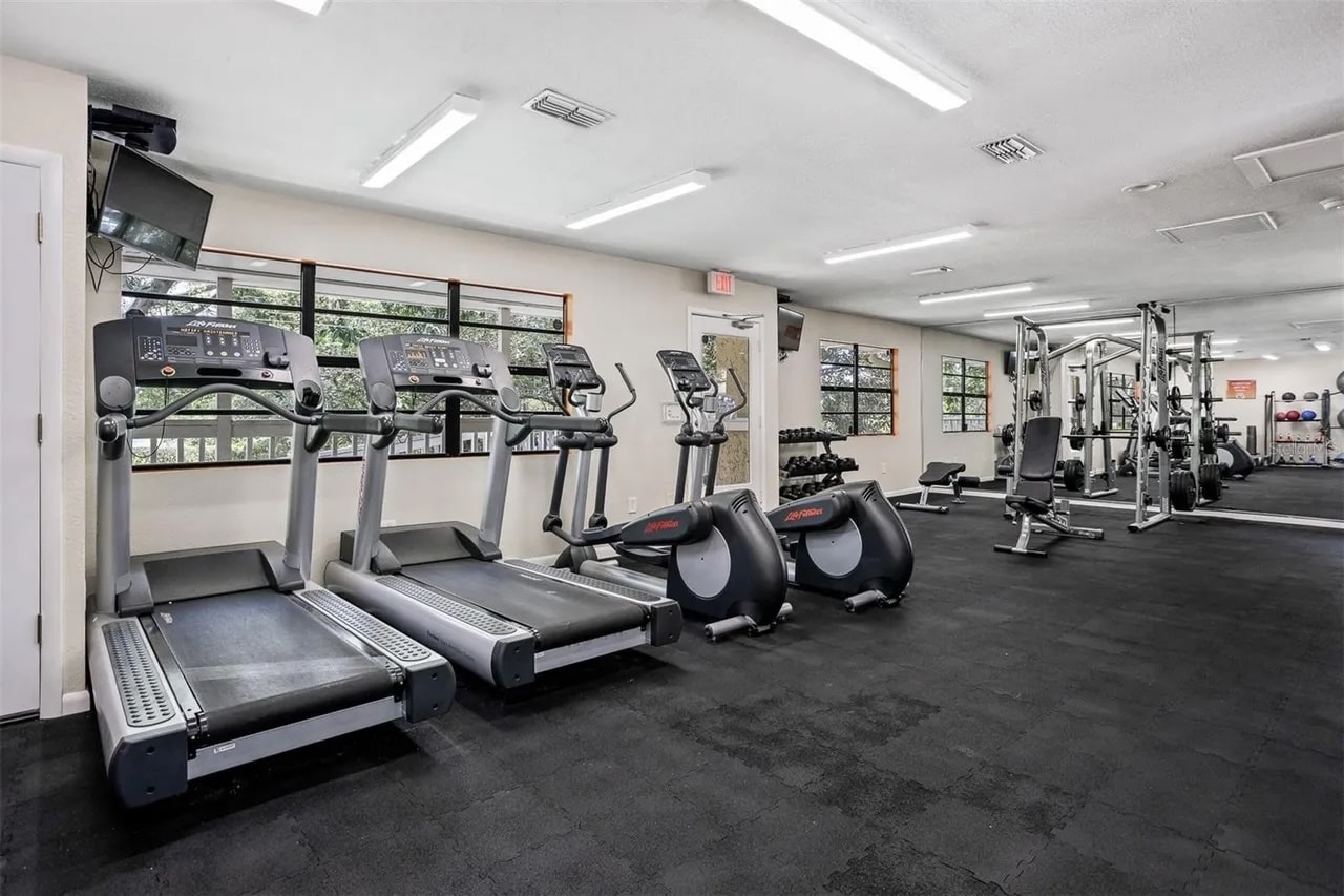 Building Photo - 2690 Coral Landings Blvd