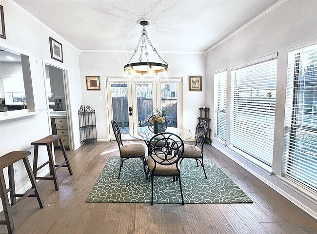 Building Photo - 11711 Memorial Dr