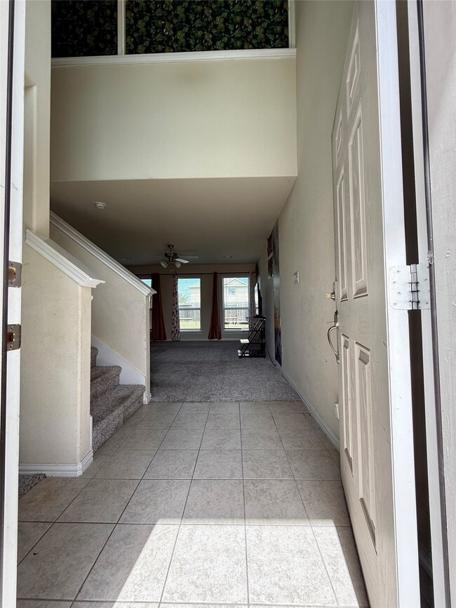 Building Photo - 4703 S Richwood Dr