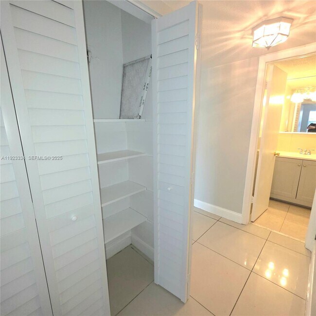 Building Photo - 301 NW 177th St