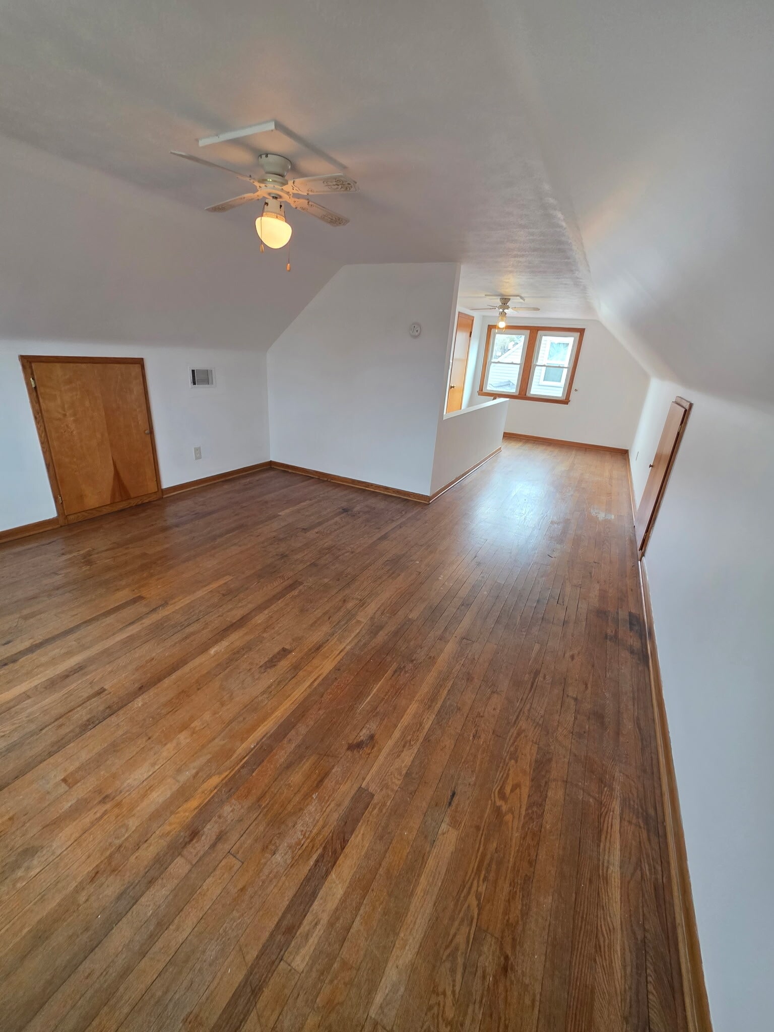 Building Photo - 1204 Kenilworth Ave