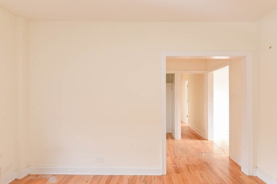 Building Photo - 3832 N Fremont St