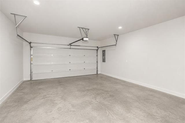 Building Photo - 8816 Enclave Wy
