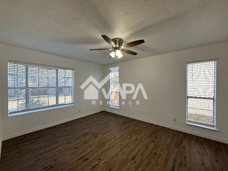 Building Photo - 12135 Lemon Blossom St