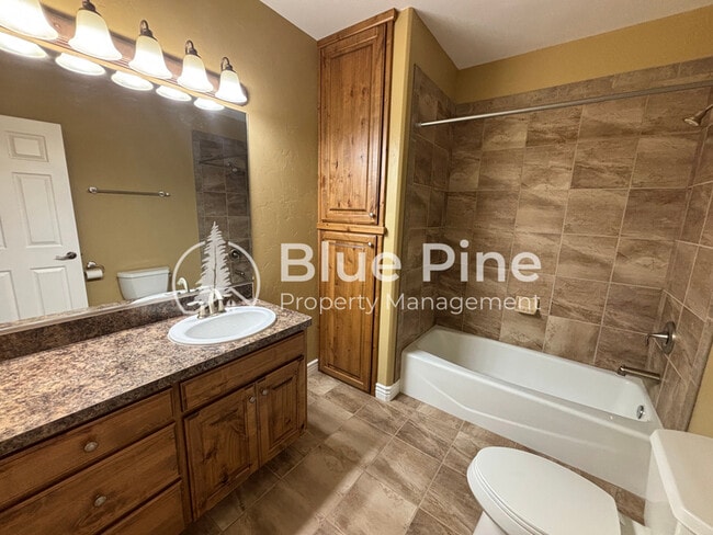 Building Photo - 5245 Jupiter Hills Dr