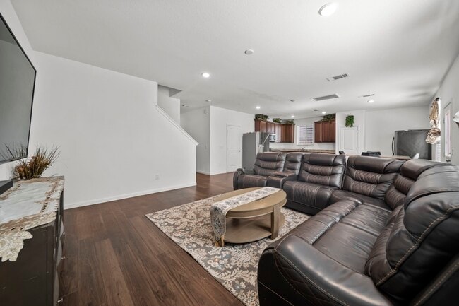 Building Photo - 116 Chestnut Gate Dr