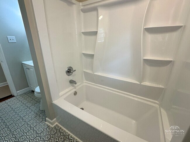 Building Photo - 4105 Abbeydale Dr