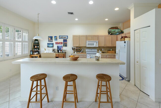 Building Photo - 142 Barefoot Cove