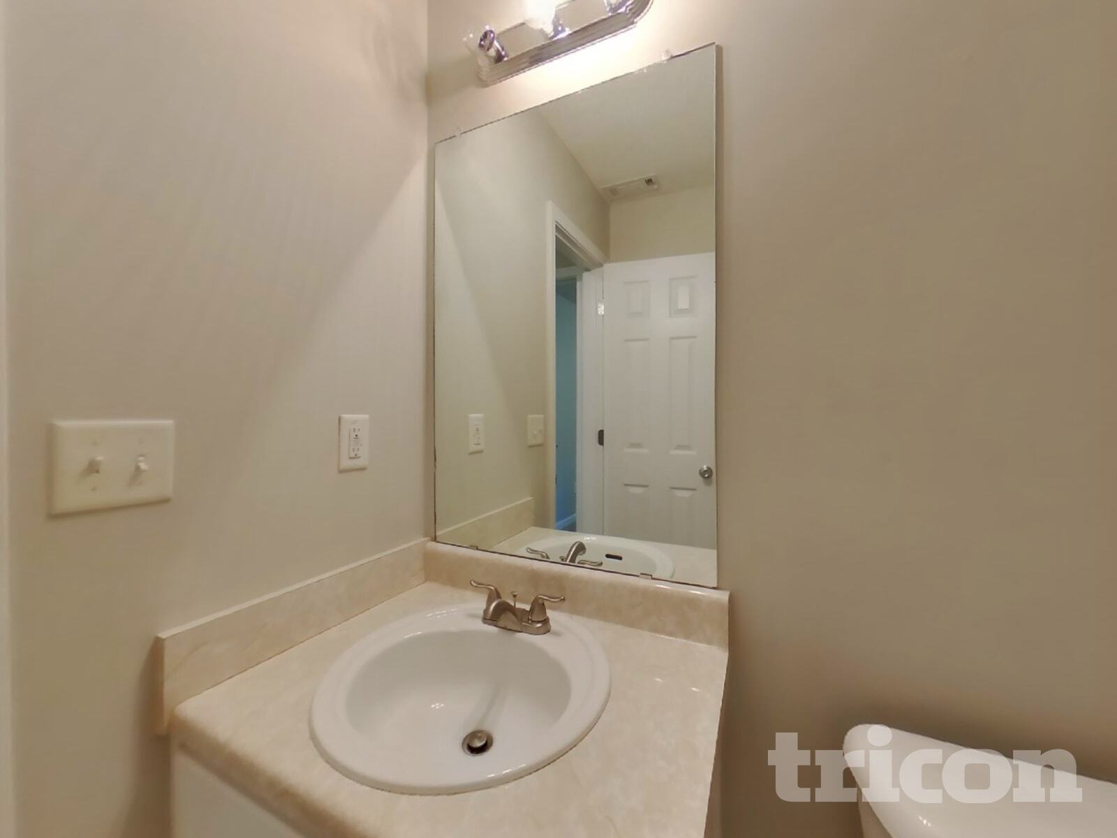 Building Photo - 133 Revere Turn