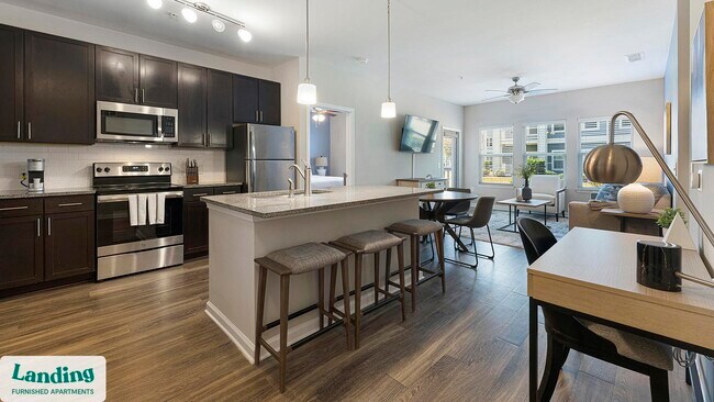 Building Photo - 915 Brentmoor Dr