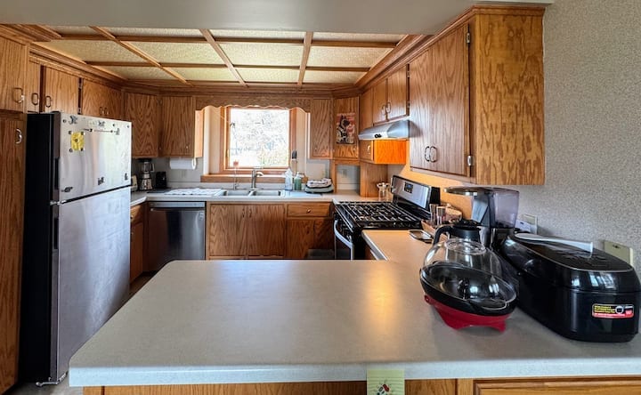 Building Photo - 13918 Riverview Dr NW