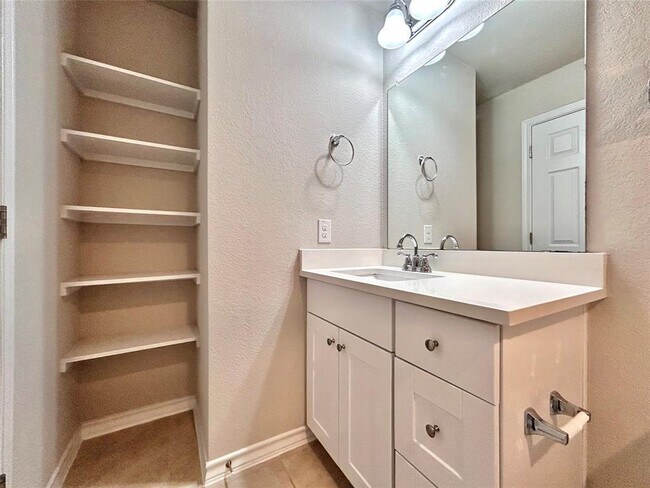 Building Photo - 6069 Malta Cir