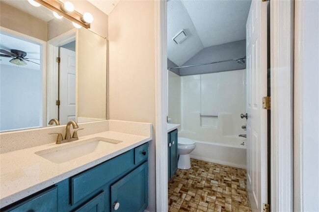 Building Photo - 1258 Minhinette Dr