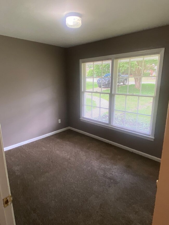 Building Photo - **AVAILABLE NOW***Nice East Columbus, GA 4...