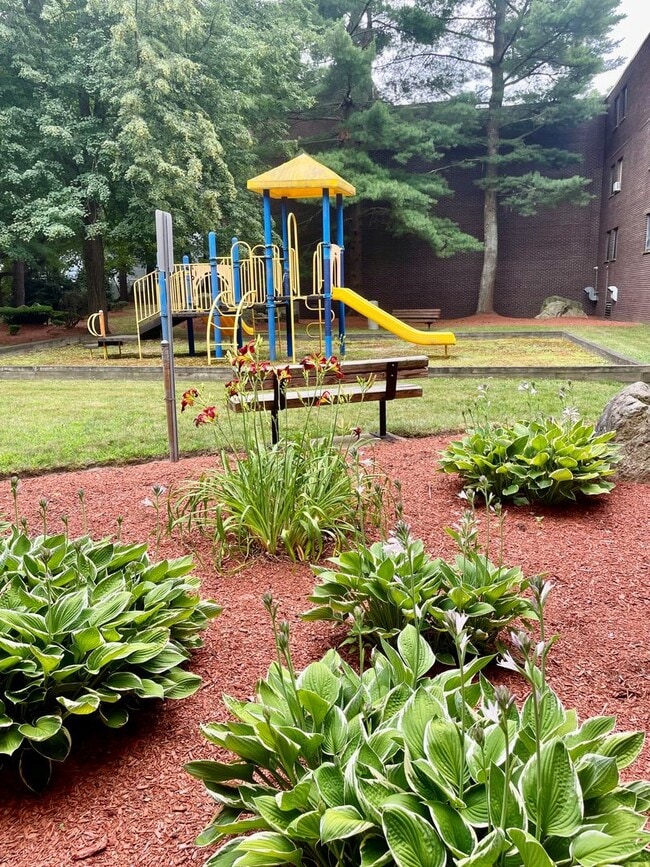 Interior Photo - Wakefield one, two, and three bedrooms with heating included