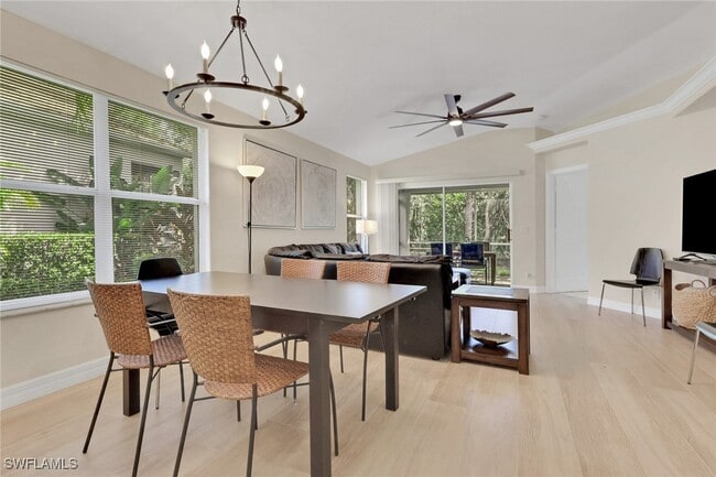 Building Photo - 15079 Sterling Oaks Dr